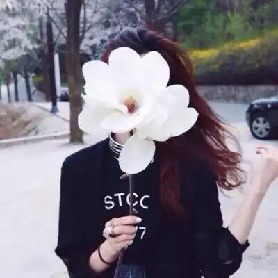 [by 颜艺少女鹿qvq][头像] [[ 女生头像][ 捧花女头][兴趣收集][侵删