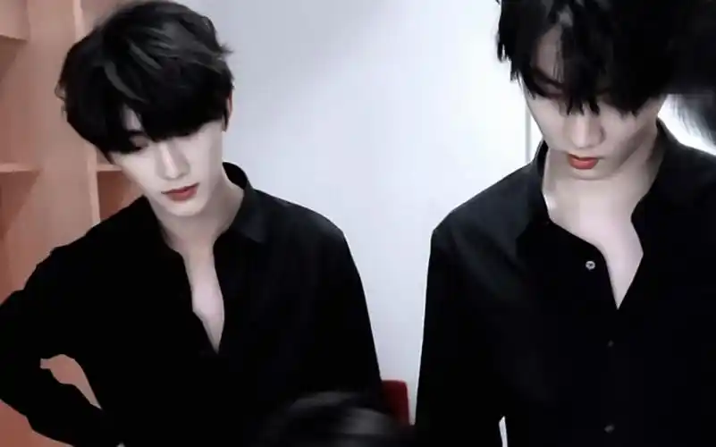 【祺鑫】真·肌肤饥渴症98成年人太行了!