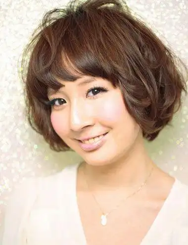 脸大适合bobo头吗 头大脸大的能够做bobo头吗 - 发型设计 - 辣妈营