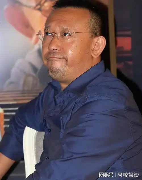 有种"整容"叫姜文结婚,老婆周韵变化不大,他却脱胎换骨