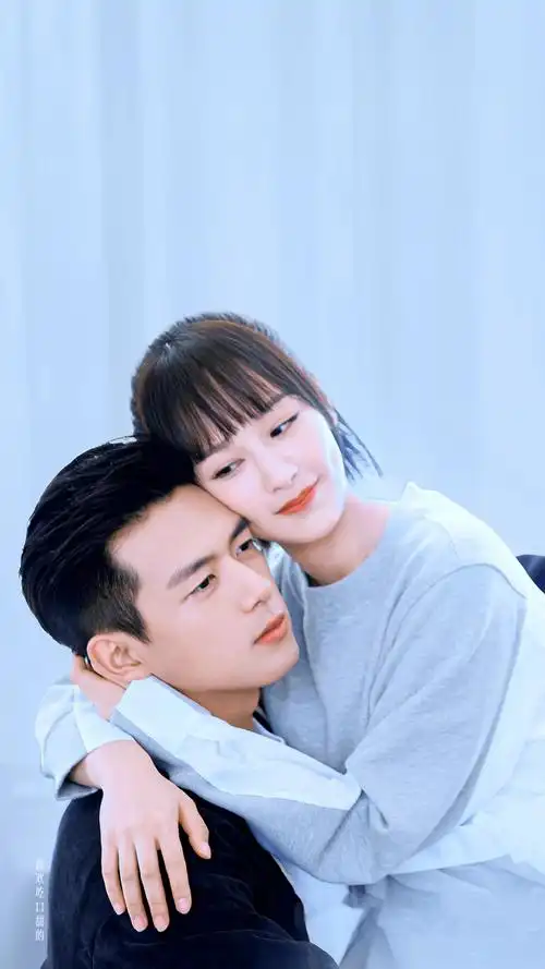 亲爱的热爱的# 爱情里最甜蜜的是 你对. 来自喜欢吃口甜的 - 微博