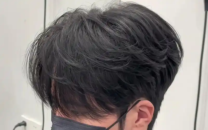 微分气垫发型老帅了