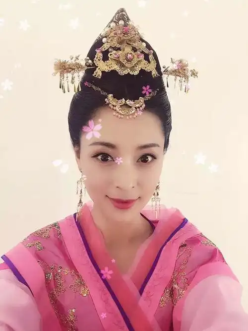 《锦绣未央》型男美女闪瞎钛金眼颜值大pk