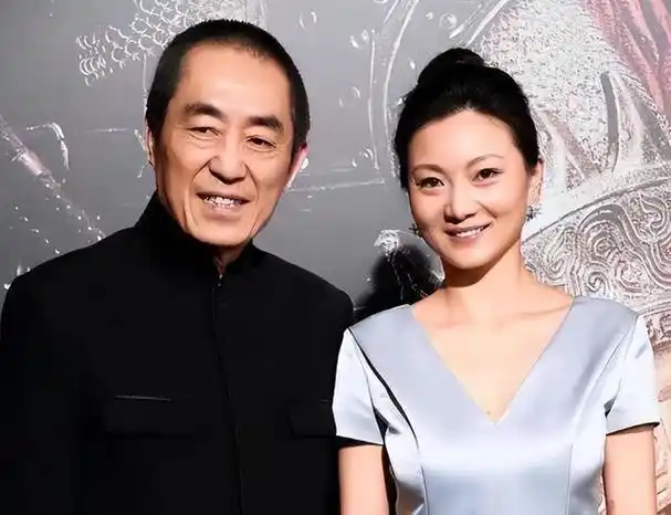 不过,张艺谋也曾经遇到过不少舆论上的麻烦和争议.