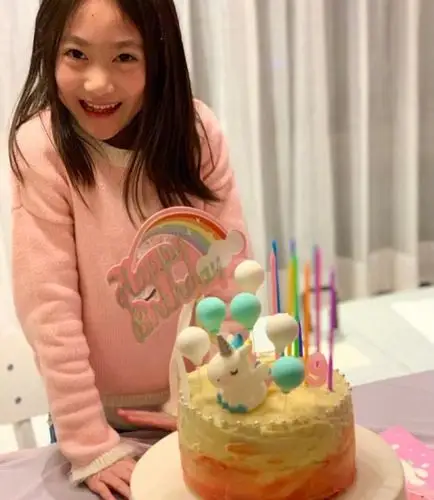 有种"失望"叫奥莉,曾被网友表白"等你长大",如今颜值却平庸