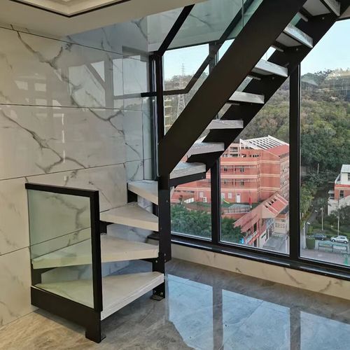米詅玻璃楼梯厂家定制家用阁楼复式楼钢木楼梯室内双梁现代网红楼梯