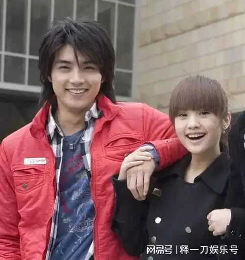 这下麻烦大了!贺军翔为杨丞琳的绯闻事件发声,结果成了热门话题