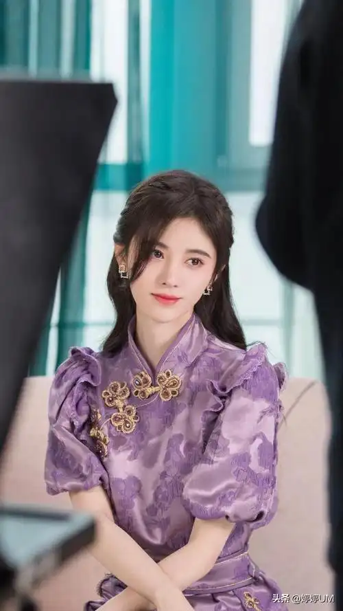 鞠婧祎好看又稀有的壁纸(鞠婧祎超好看的壁纸)-万谷记