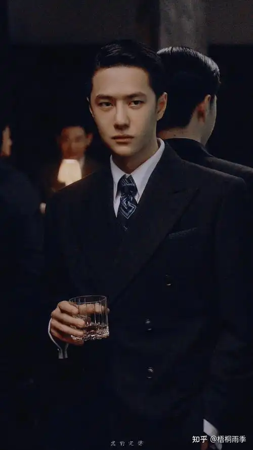 王一博的一些经历映出真实直击人心