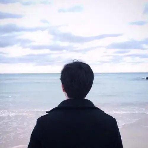 男男士思考人生唯美男人伤感图片大全伤感唯美男生图片静头像男男生