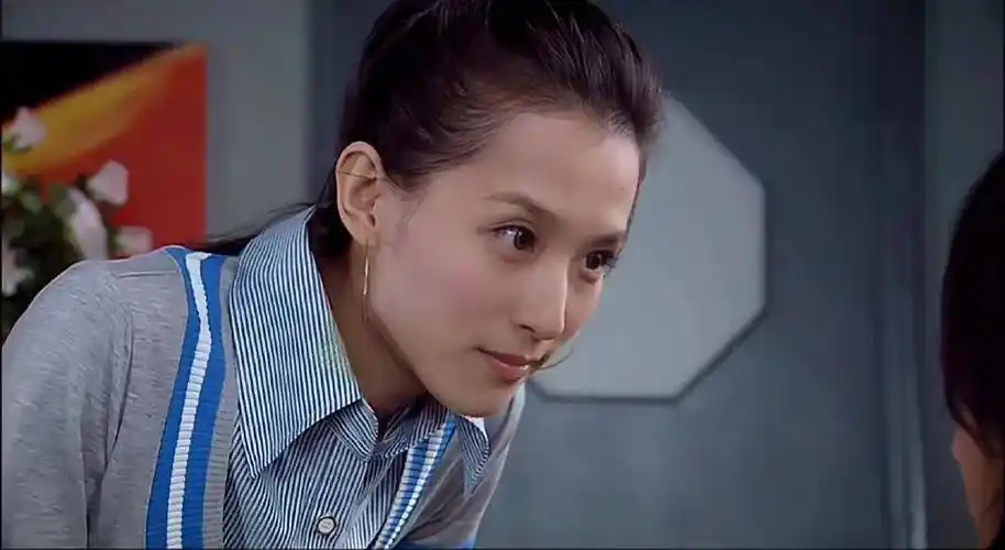 《爱情公寓》林宛瑜近照曝光,因网暴退圈,网友:你没有老我老了_赵霁一