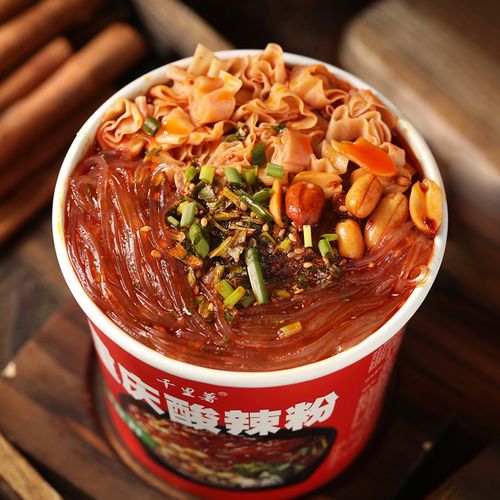 千里薯嗨吃家酸辣粉桶装麻辣重庆正宗泡面方便面整箱桶装休闲速食
