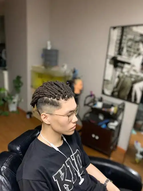 美式短款后背脏辫