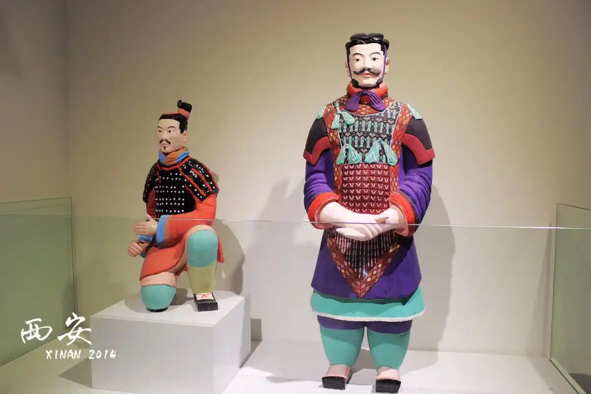 五天四夜玩转西安  彩色的后来制作出来的俑,其实兵马俑原本就是彩色