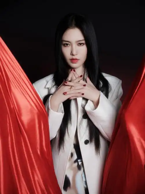 期待一波维维姐最近给逆水寒唱的流派推广曲《沧澜》,感觉会和维维姐