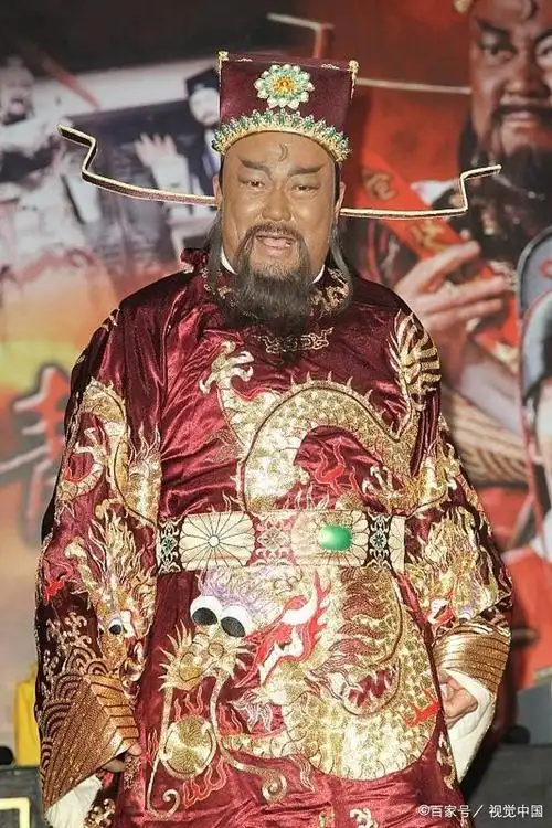 金超群要将包青天拍到老,或筹拍包青天之白发青天,附包青天片名