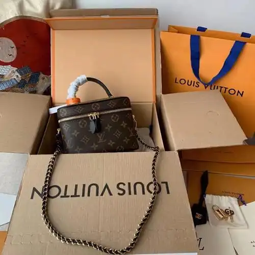 开箱lvvanity老花拼色盒子包真香警告