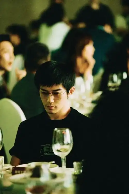 工作室分享一些ccd镜头下的易烊千玺##ccd拍的易烊千玺