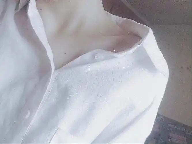 夏天锁骨大赛#据说锁骨好看的女生气质更加分,是真的吗?