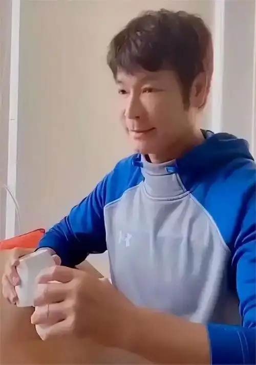 又现科技和狠活!古天乐我忍了,陈浩民我忍了,毛宁我忍不住笑了