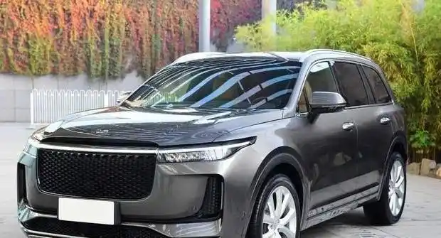 理想制造one实车现身外观霸气破百仅需65秒续航可达1000km