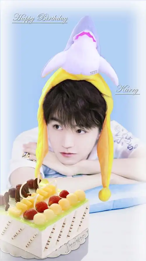千凯千[超话]# 祝小卡19岁生日快乐!酷. 来自纸染与白墨 - 微博