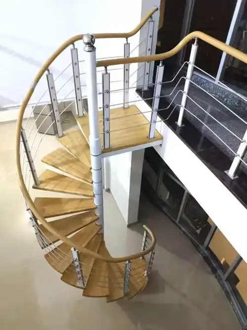 厂家定制中柱旋转楼梯 别墅阁楼复式楼梯 室内组装式钢木楼梯