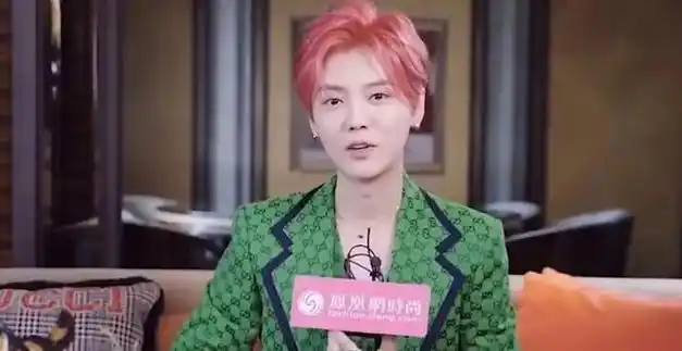 鹿晗的背景到底有多牛各界狗仔队都扒不出来