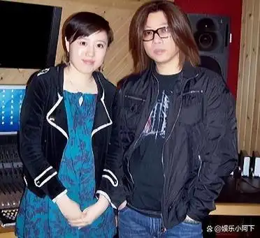 郭峰凭借他独特的音乐风格和原创歌曲成功征服了新加坡知名歌手陈洁仪