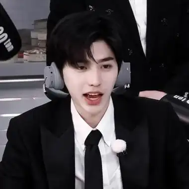 qq头像蔡徐坤高清好看的蔡徐坤头像帅气图片