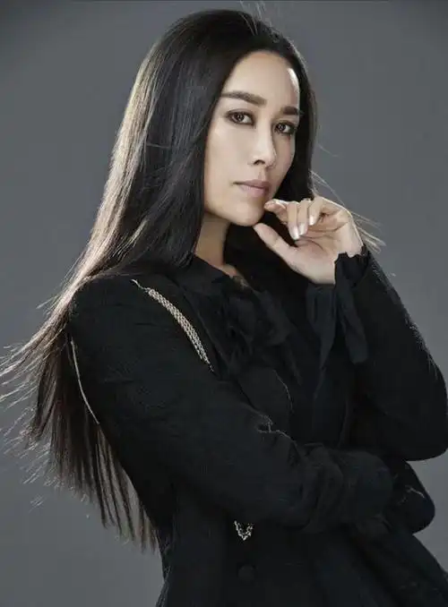 【讨论】那英经纪人(是谁?)15201879909 - 新城网