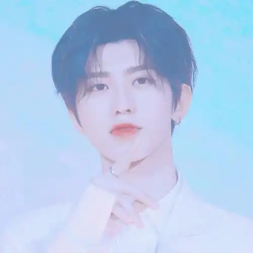 男爱豆头像|蔡徐坤头像二转注明;猫辞奶奶