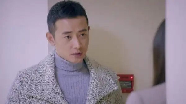 电视剧《克拉恋人》剧情49,50集:萧亮雷奕明同居米朵救情敌延婚(4)