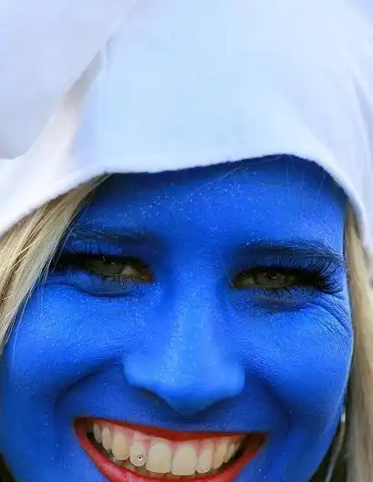 地球上仅存的蓝种人百年来仅露一次面长相宛如外星人