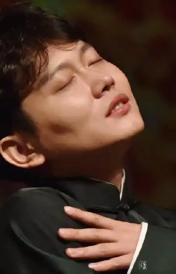 孟鹤堂[超话]#转发@露秋华浓:#孟鹤堂. 来自ancheeleeyu鲤鱼 - 微博