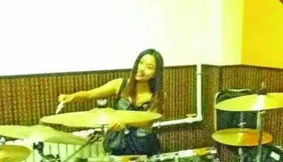 梁博女友首露真容被曝家世显赫