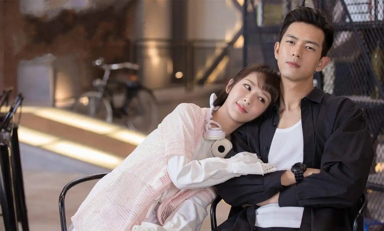 杨紫李现新剧官宣,童颜夫妇再次二搭,李现粉丝不满他被杨紫压番