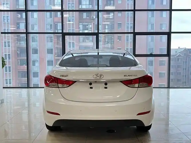 新到: 2014年现代朗动 1.