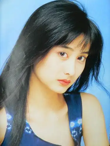 陈德容,"琼瑶女郎",早年的形象总是楚楚动人.