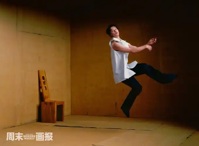 恕我直言,尹昉就是男版纯欲风(褒义)的最佳典范.