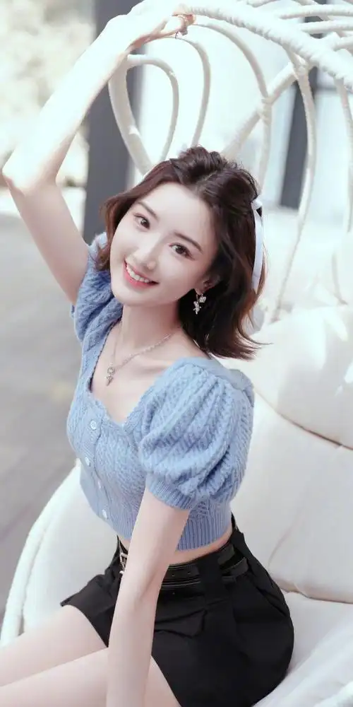 毛晓彤少女穿搭壁纸组图|毛晓彤_新浪新闻