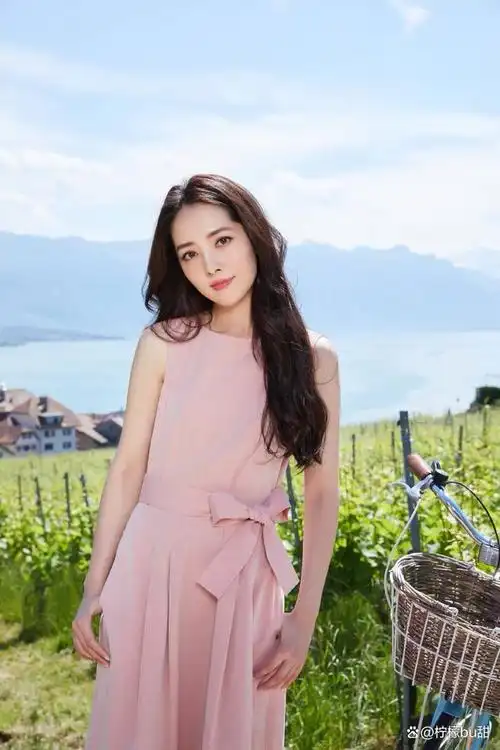 郭碧婷,这个名字或许不陌生,她是一位来自台湾的女演员和模特.