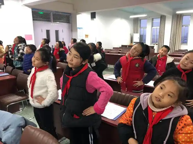 滕州市第二实验小学华晨校区校本课程——合唱