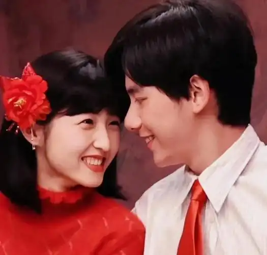 张子枫胡先煦引发热议网友好像两中学生谈恋爱