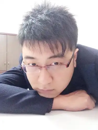 我男朋友的照片,感觉如何?身高185哦.