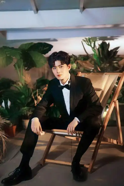 任嘉伦超话|#任嘉伦2022再创嘉绩#01 贵公子@任嘉伦allen| 2021