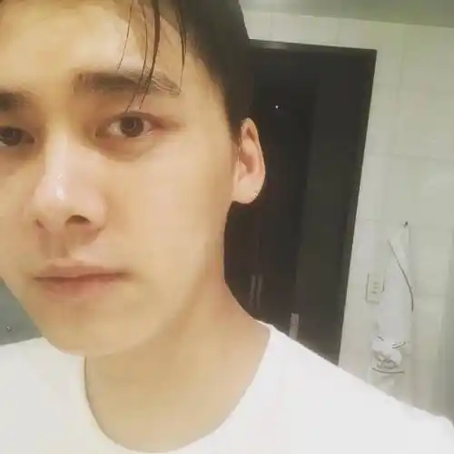 李易峰ins更新 李易峰ins发素颜自拍