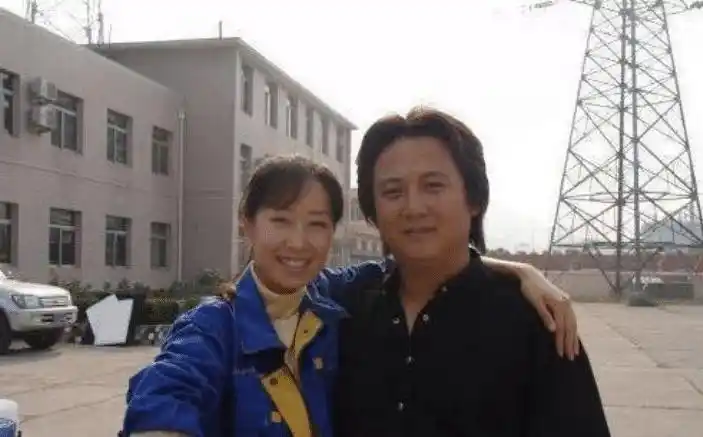 刘敏涛为什么叫693,小巩俐 她的前夫照片资料