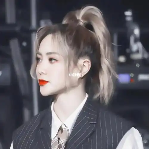 谢可寅优质头像