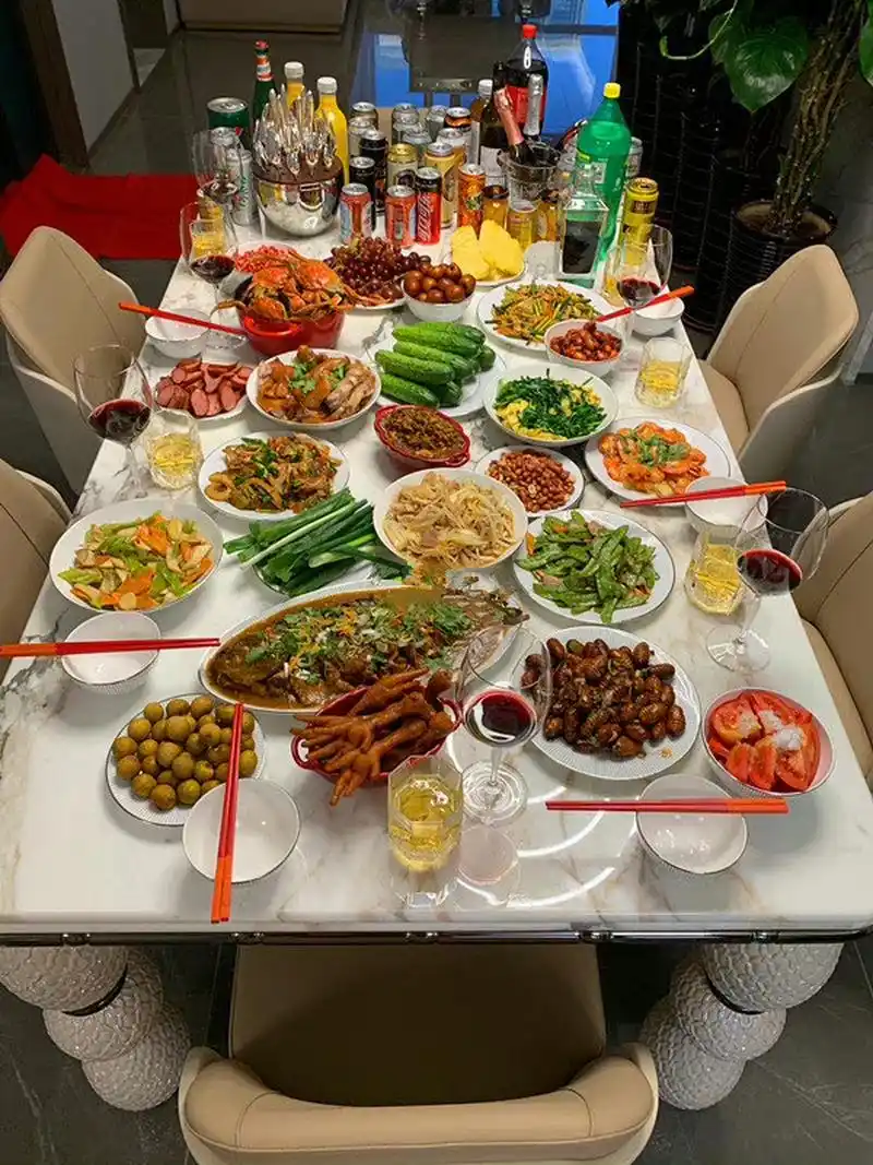 有幸在一个南方朋友家里吃饭,这在南方什么水平? 67